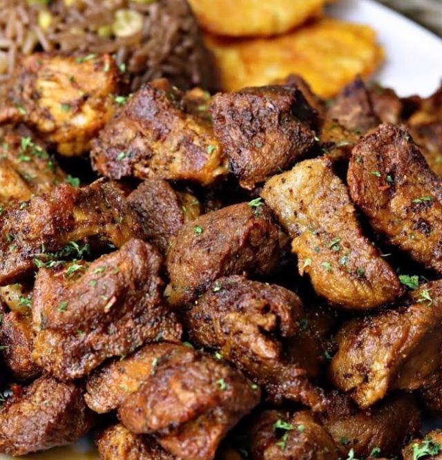 Griot & Pikliz Plate - Chef Ronel — photo 1