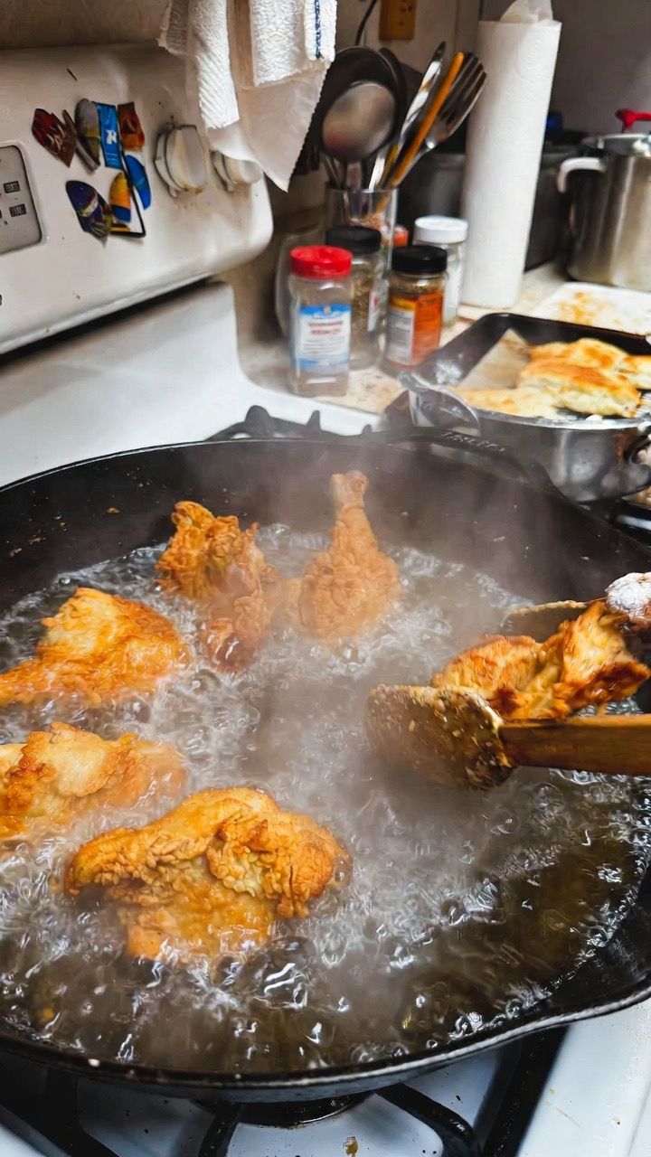 Fried Chicken & Mashed Potatoes Southern Style — 2