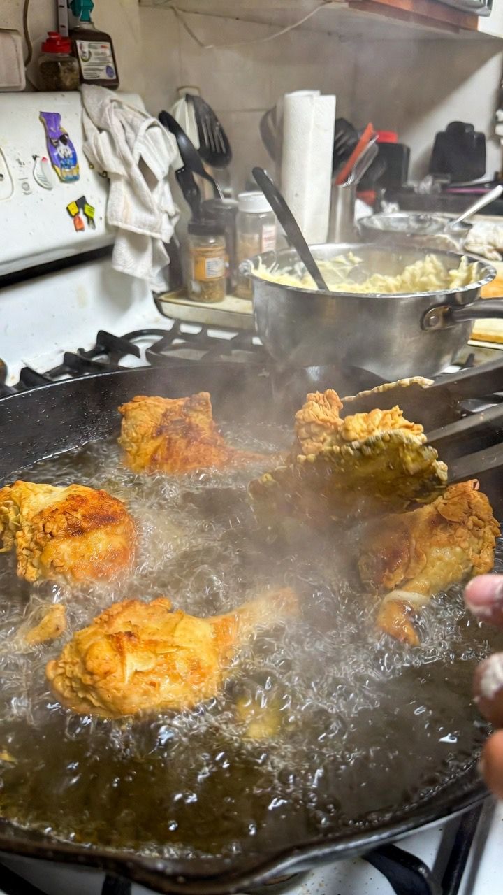 Fried Chicken & Mashed Potatoes Southern Style — 3