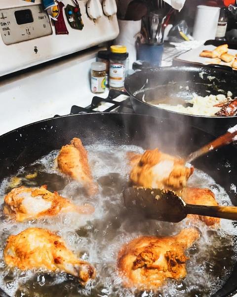 Fried Chicken & Mashed Potatoes Southern Style — photo 4